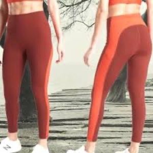 Athleta Ultimate Colorblock 7/8 Tight